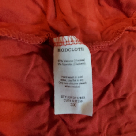 Gilli Rust Red Dress - Picture 4 of 4